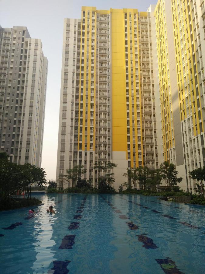 Springlake Apartemen 2Br-Sumarecon-Bekasi, By Bu Johan Exteriér fotografie
